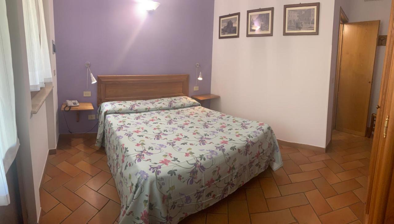 Agriturismo Il Castello Assisi Ngoại thất bức ảnh
