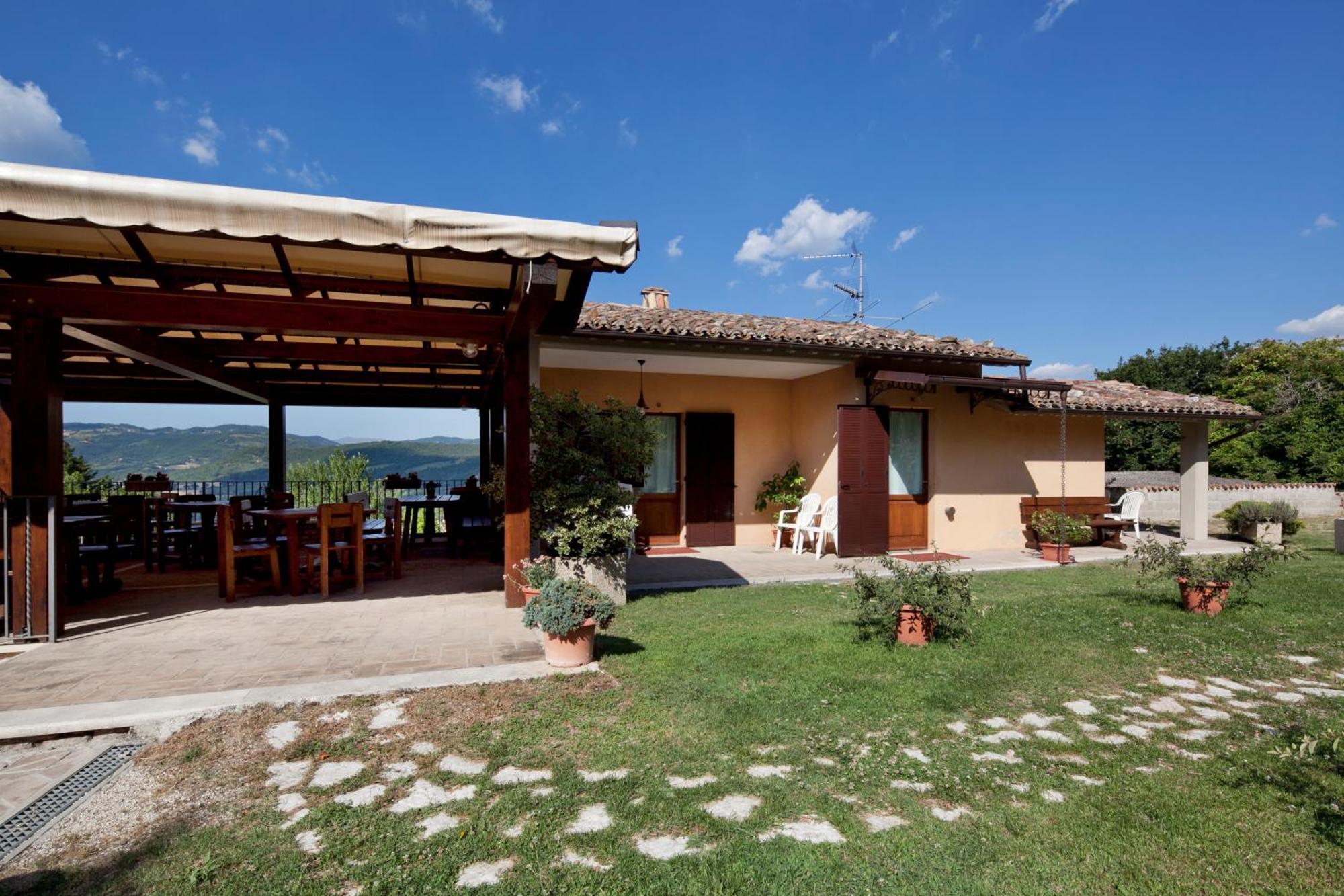 Agriturismo Il Castello Assisi Ngoại thất bức ảnh