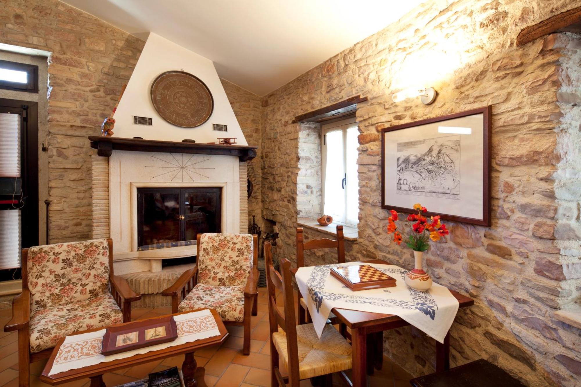 Agriturismo Il Castello Assisi Ngoại thất bức ảnh