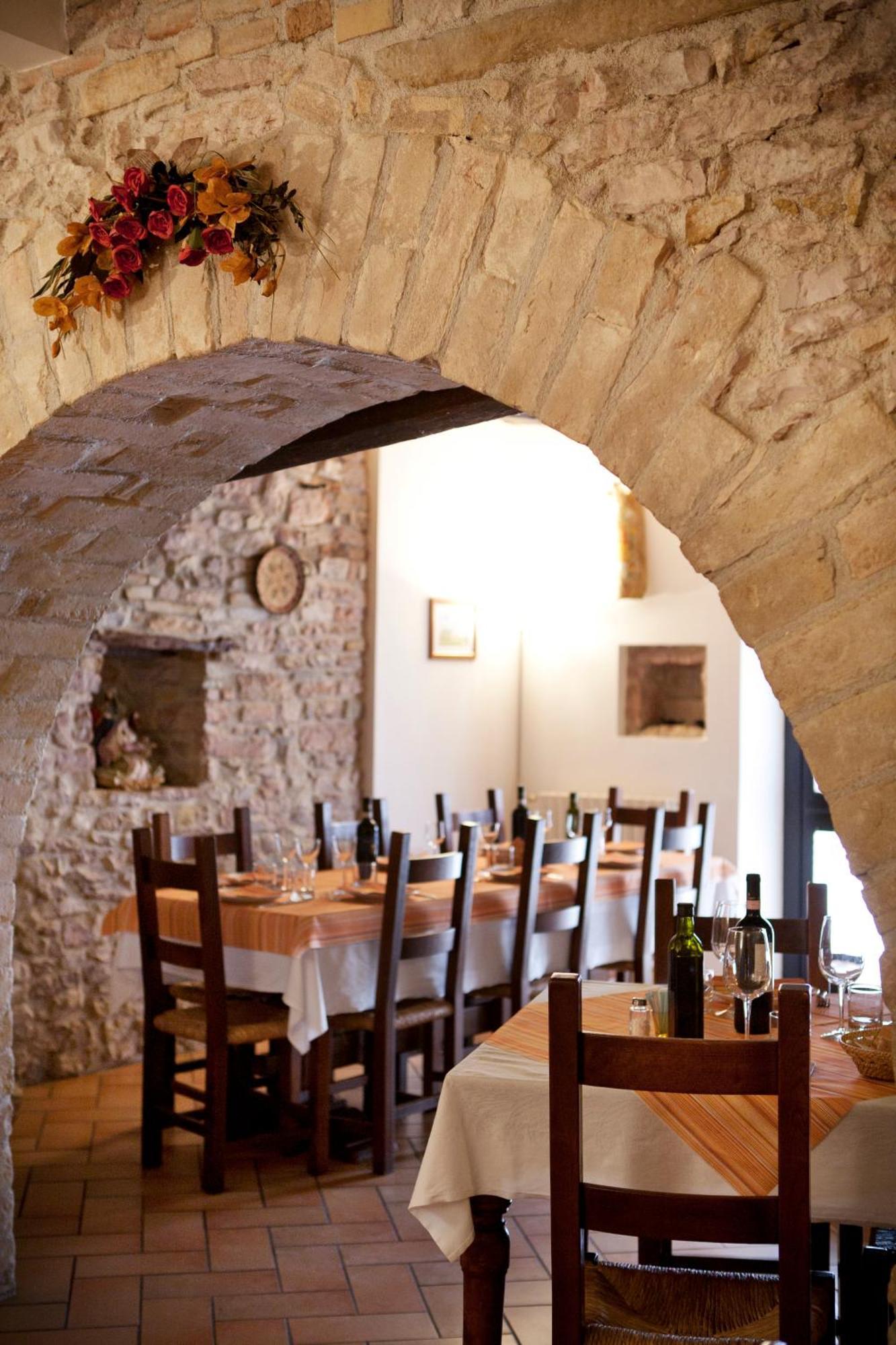 Agriturismo Il Castello Assisi Ngoại thất bức ảnh